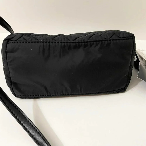 2010 Tommy Hilfiger  Crossbody Bag Purse - Picture 9 of 15